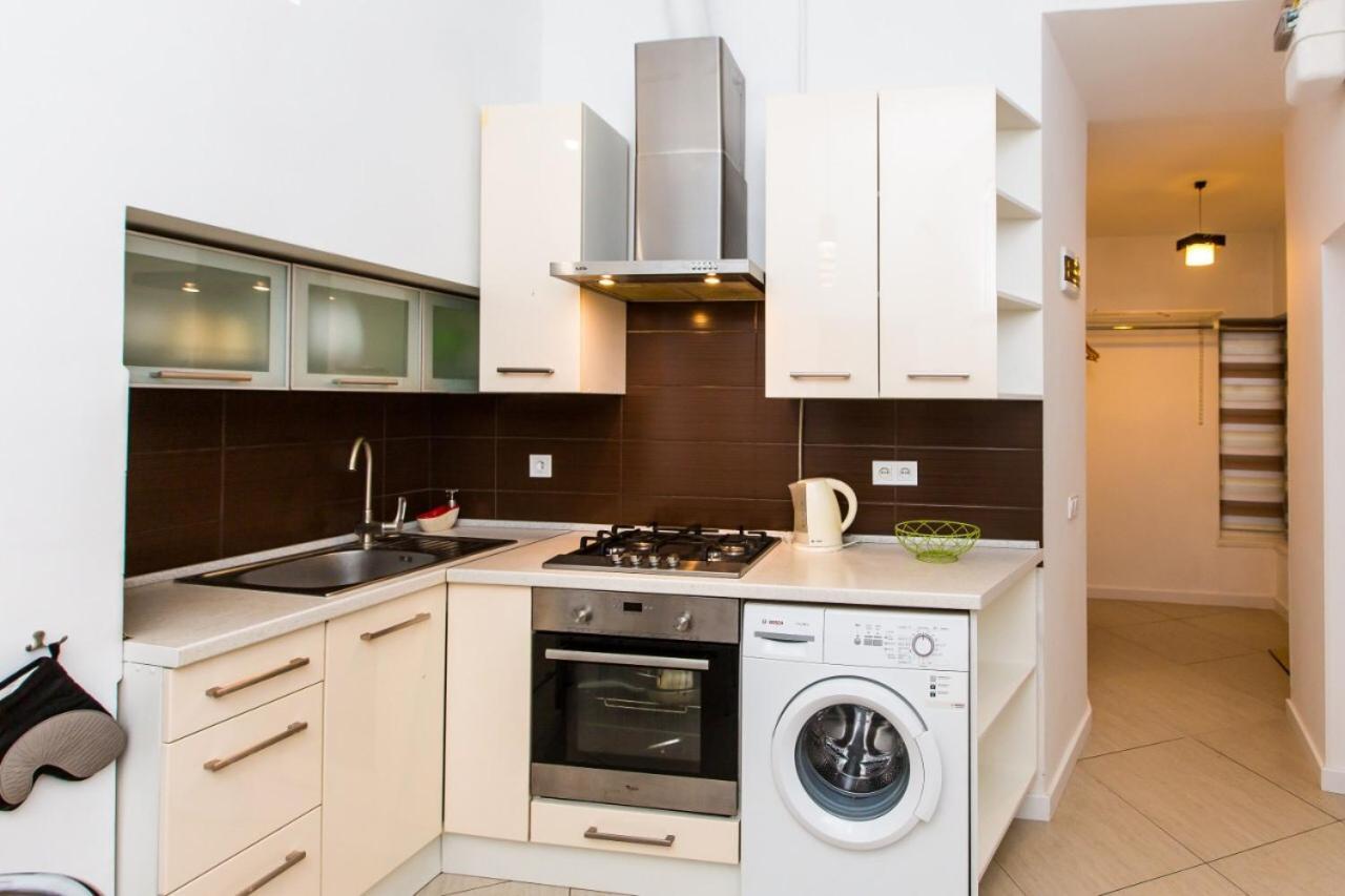 Miamo Apart Гнатюка 18 ลวีฟ ภายนอก รูปภาพ
